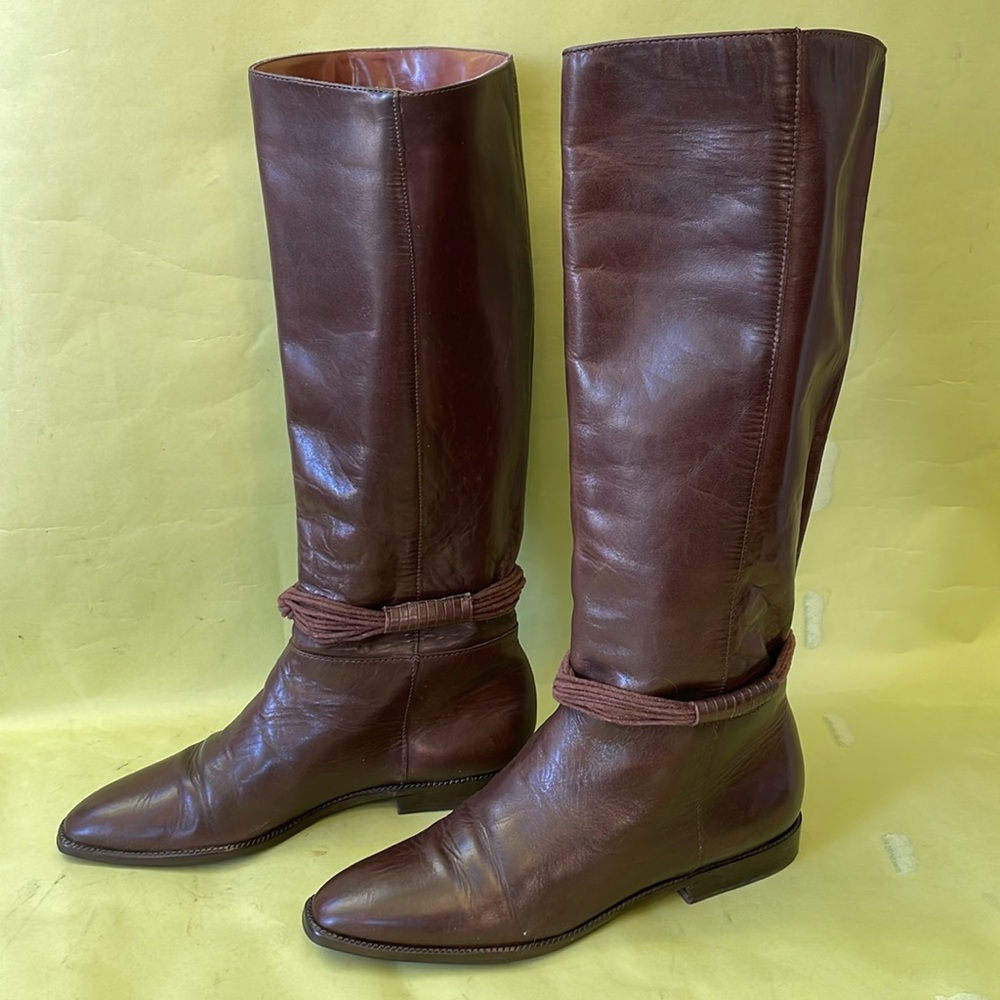 Vintage dark brown Flex distressed leather pull on riding boots